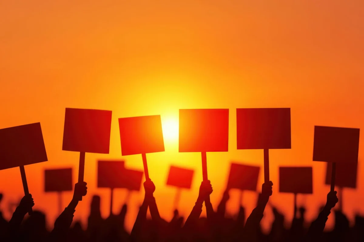 Promoting collective bargaining