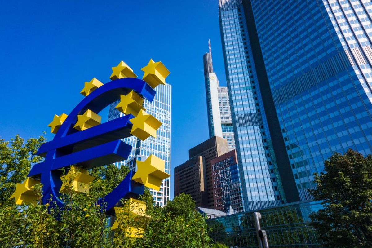 What’s the ECB doing in response to the COVID-19 crisis?